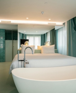 Hotel WC