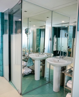 Hotel WC