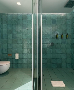 Hotel WC